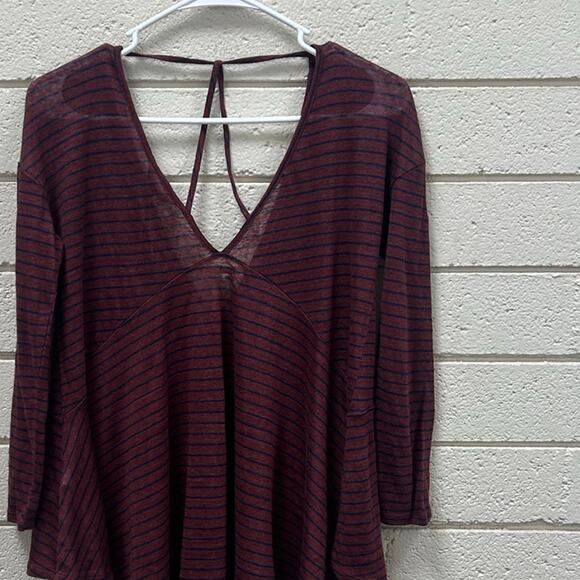 Lucky Brand Linen Striped Burgundy Top size X S NWT - Picture 6 of 9